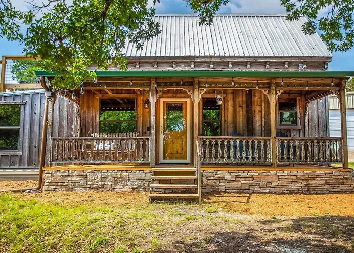 Old Fellow'S Farmhouse Kerrville