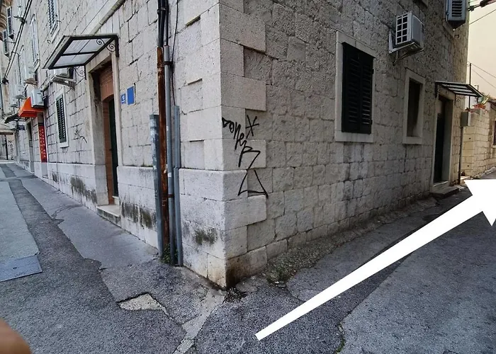 Rooms Diana Split