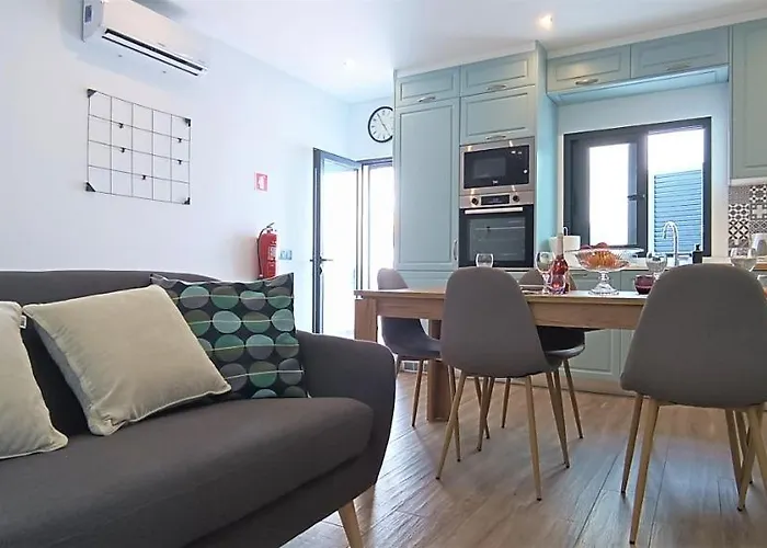 Faro Comfy Ensuite Guest House
