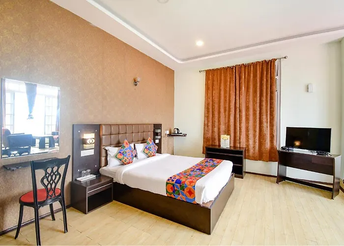 Fabhotel Sonamla Retreat
