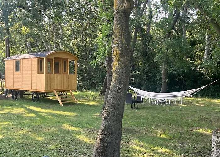 Roulotte Natiraa avec sauna et piscine
