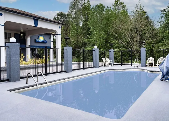 Days Inn By Wyndham Hamilton