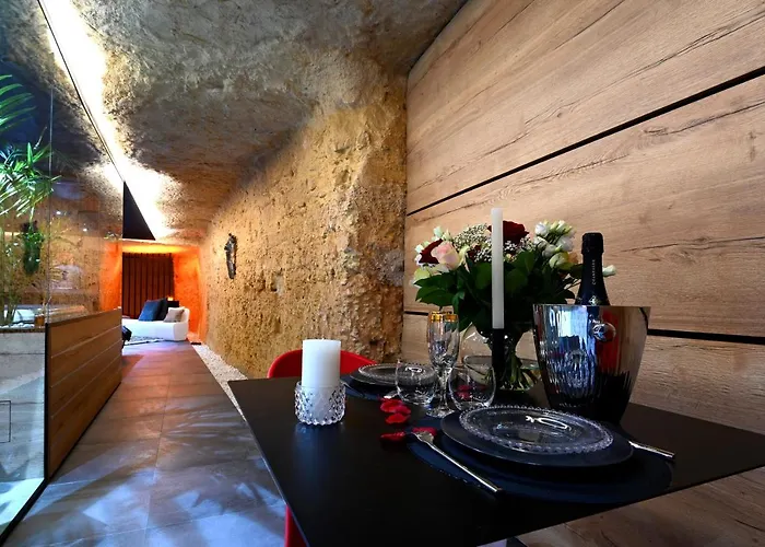 Omira - Nuits D'Exception & Spa Tours