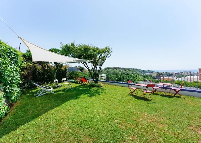 Poseidonia Rooms