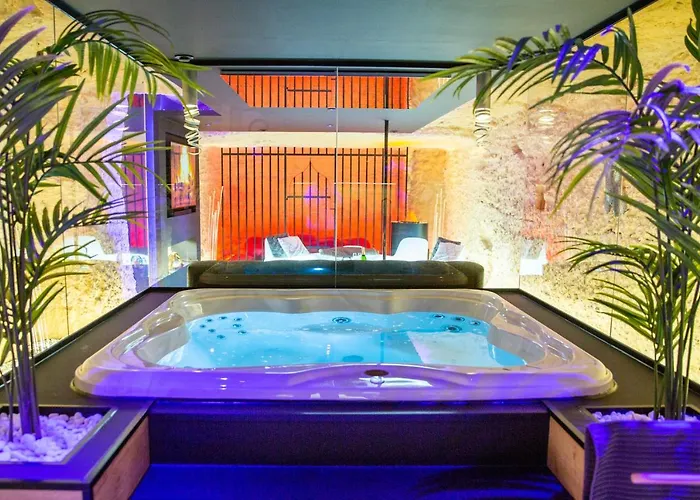 Omira - Nuits D'Exception & Spa Tours