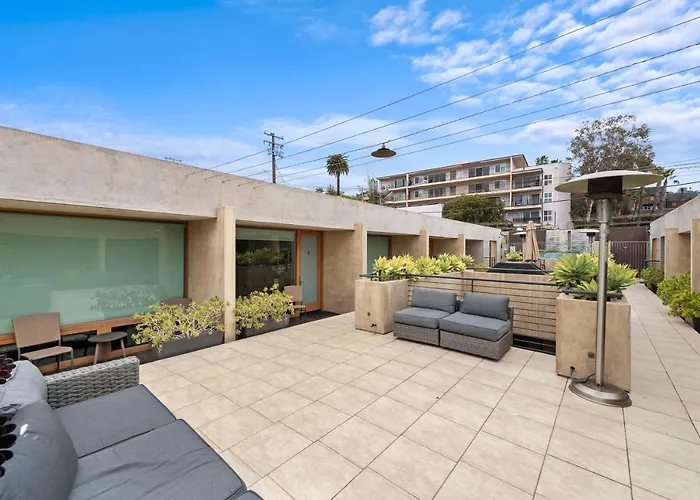 14 West Boutique Hotel