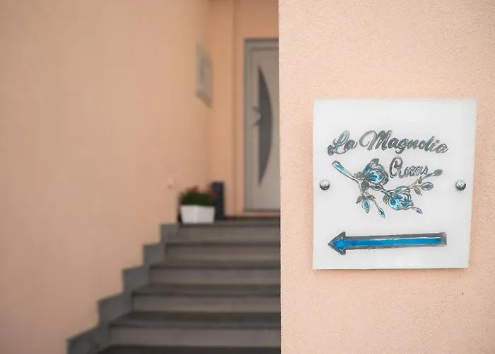 La Magnolia Rooms Procida