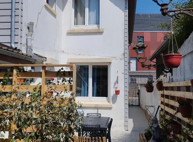 Charmante Dependance 10 Mn A Pieds Plage, Commerces Berck