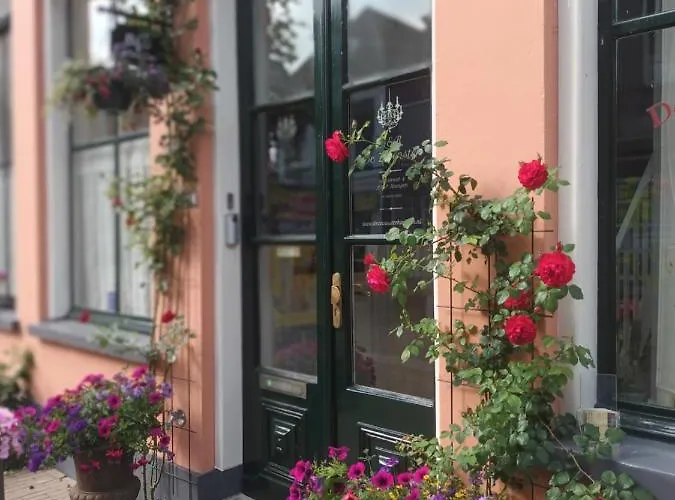 De Zevenster gevestigd aan de winkelstraat