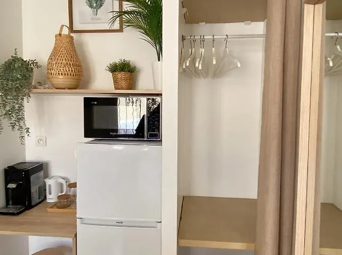 Chambre climatisée 2 lits - Proche Centre Tramway Montpellier