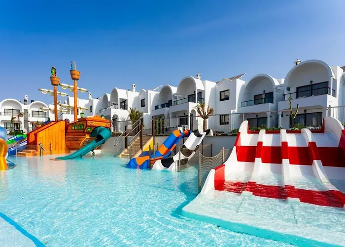 Hoteles en Puerto del Carmen (Lanzarote)