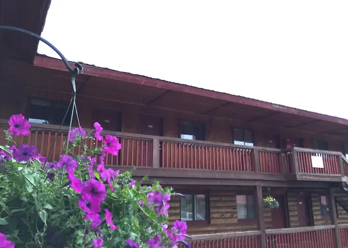 Rustic Inn McCall
