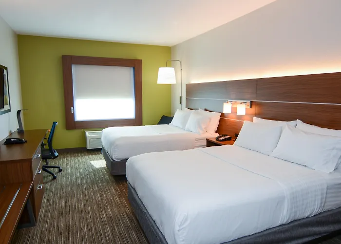 Holiday Inn Express Hotel & Suites New Boston By Ihg