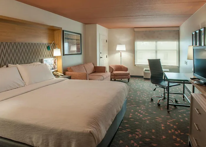 Holiday Inn Pensacola - University Area By Ihg Ferry Pass