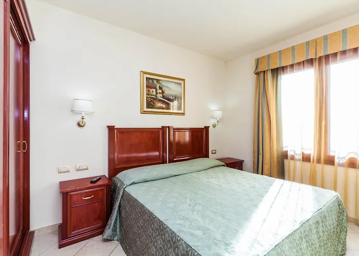 Hotel Regina Elena