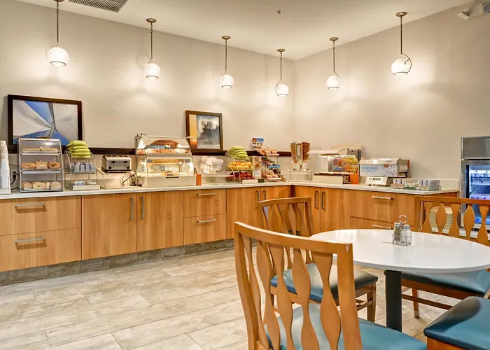 Newport Beach Hotels