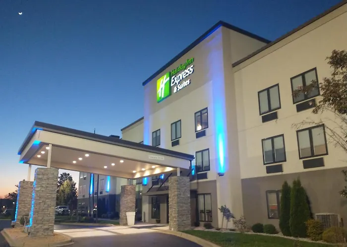 Holiday Inn Express Hotel & Suites Madison By Ihg