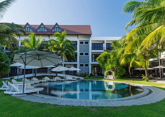 River Beach Resort & Residences Hội An