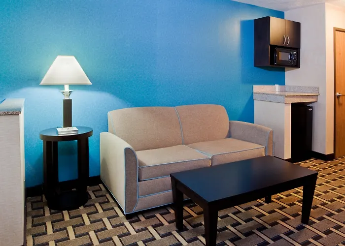 Holiday Inn Express & Suites Buford Ne - Lake Lanier By Ihg