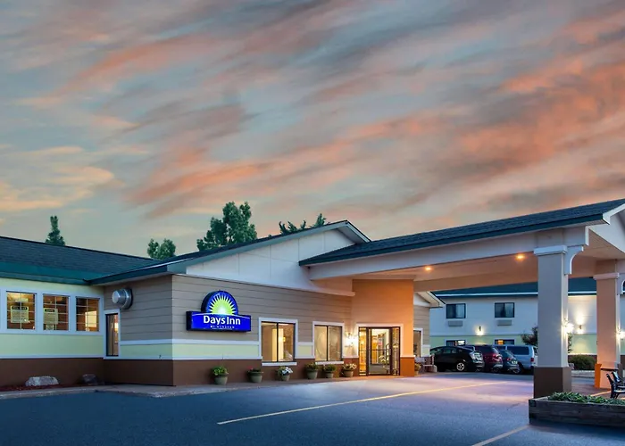 Days Inn By Wyndham Marquette