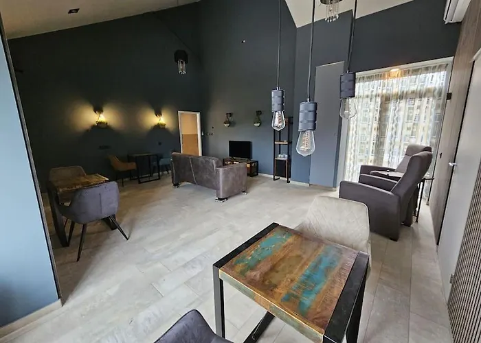 Bed and Breakfast Voormalig Politiebureau Gebruik Welnesstuin Tegen Betaling Ouddorp