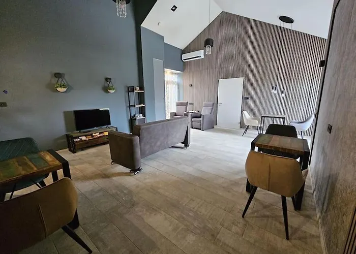 Bed and Breakfast Voormalig Politiebureau Gebruik Welnesstuin Tegen Betaling Ouddorp