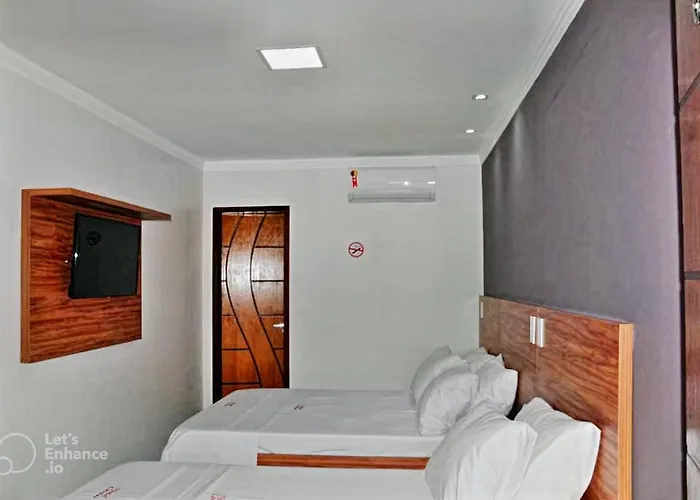 Hotel Center