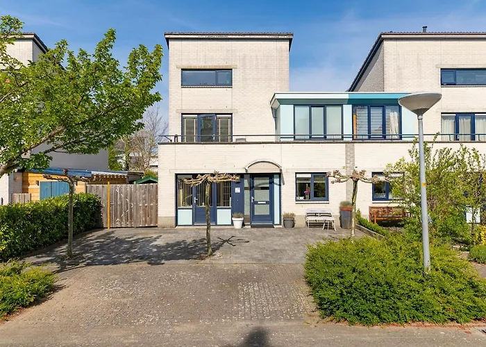 Agarwal'S Abode Bed and Breakfast Almere