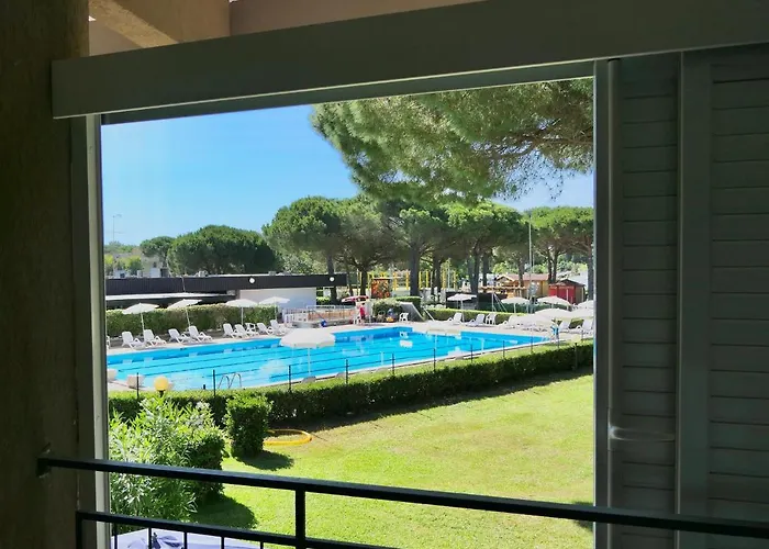 Isa-Residence With Swimming-Pool In Marina D Bibbona At Only 300 M From The Beach Marina Di Bibbona