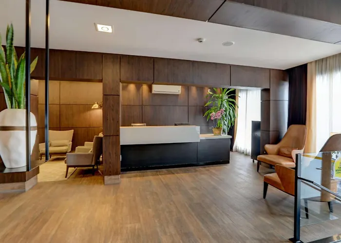 Cordilheira Hotel