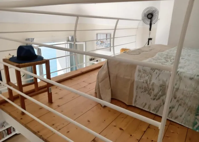 Lo Scrigno Sul Mare Bed and Breakfast Torre del Greco