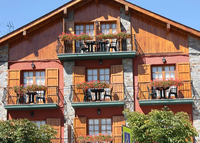Hotel Esquirol (Adults Only) Llivia