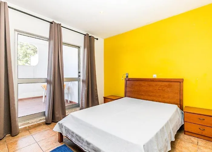 Residencial Lareira Do Pinheirinho Hotel Almada