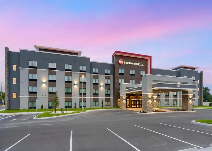 Best Western Plus Winter Haven Inn & Suites