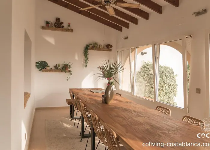 Bed and Breakfast Coco - Coliving & Coworking Costa Blanca Dénia