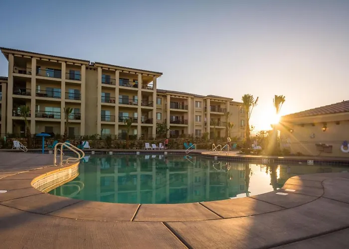 S404-The Penthouse-Fourth Floor 3-Bedroom Pool View St. George