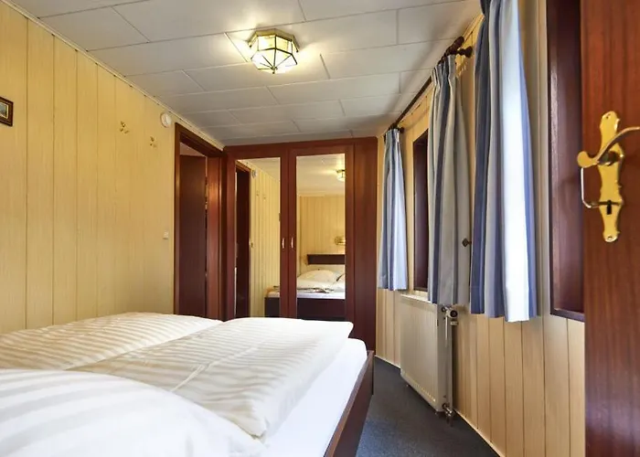 Hotelschiff Stinne Wustrow 