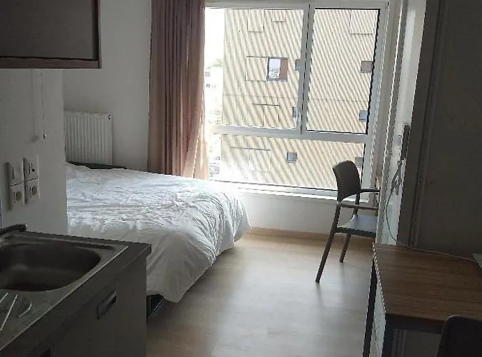 Citadines Appart Suites Paris Center Easy - Eiffel Tower View - 25 Minutes Champs Elysees Châtillon