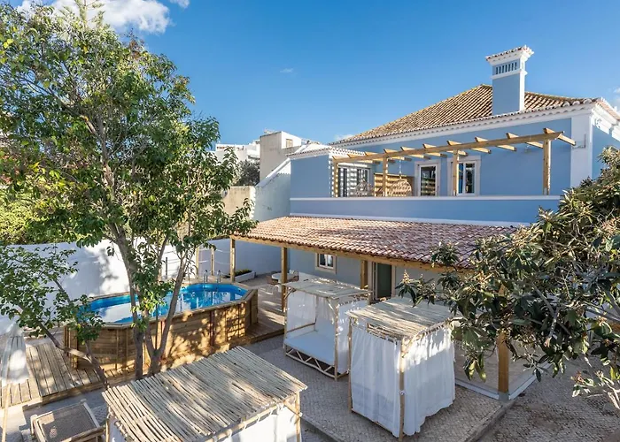 Amália Boutique Suites&Studios - by @ rita´s place