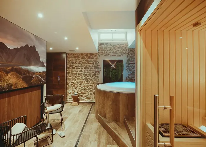 Auberge de Clochemerle - Spa&Restaurant gastronomique étoilé Vaux-en-Beaujolais