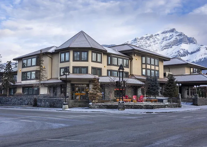 Elk + Avenue Hotel Banff