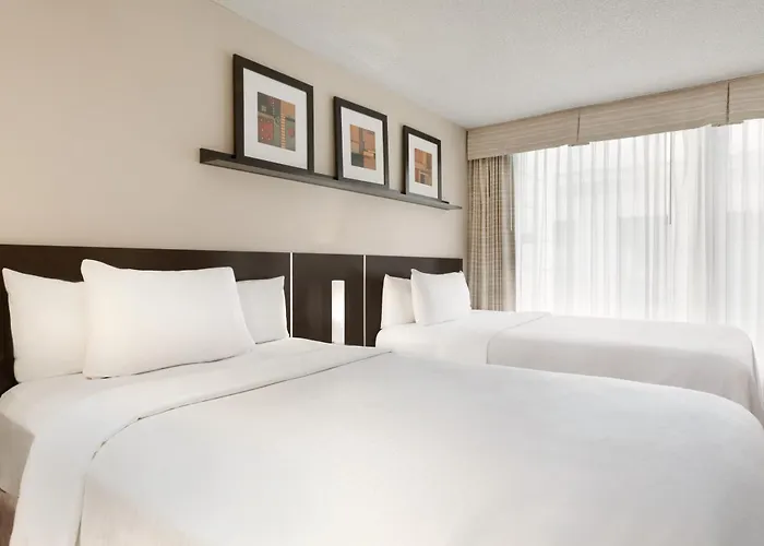Embassy Suites By Hilton - Montreal