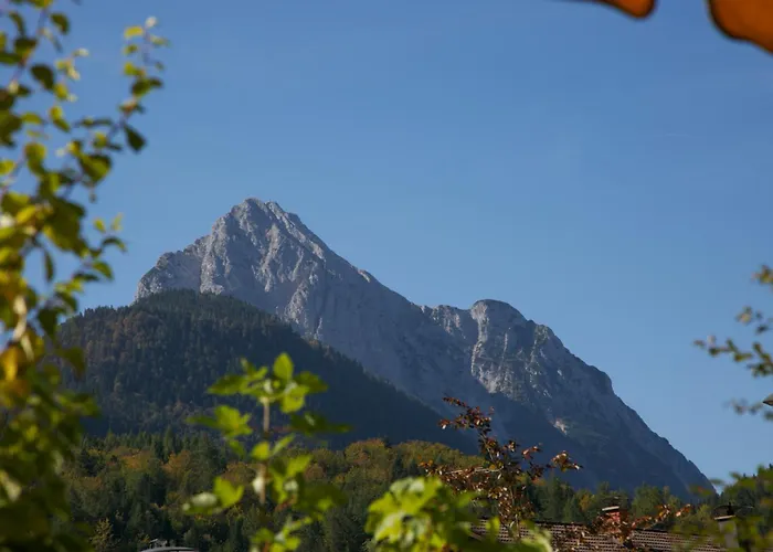 Gästehaus Lärchenhang Mittenwald