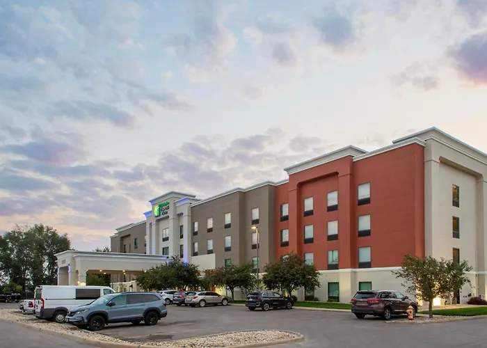 Holiday Inn Express & Suites Sioux City-South By Ihg