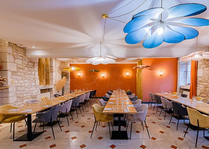 Logis Hostellerie des Clos Chablis