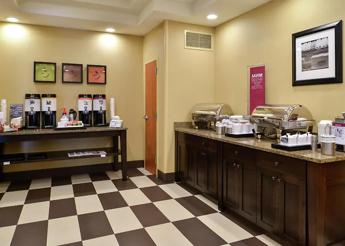Hampton Inn Idaho Falls / Airport