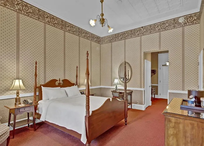 St James Hotel Red Wing