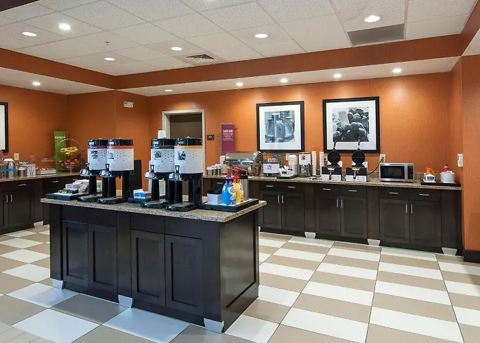 Hampton Inn & Suites Seneca-Clemson Area