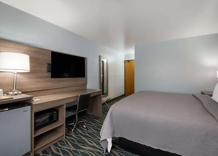 Quality Inn Oneida Near Casino