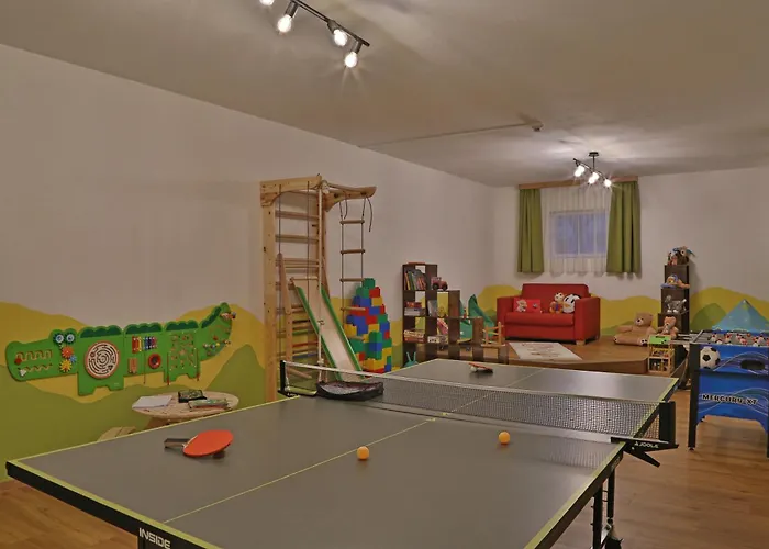 Aparthotel Paradies - Schrempfgut Flachau
